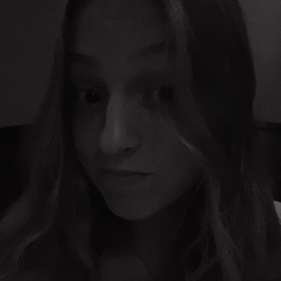 Meet your Posher, Deni - Picture 1 of 1